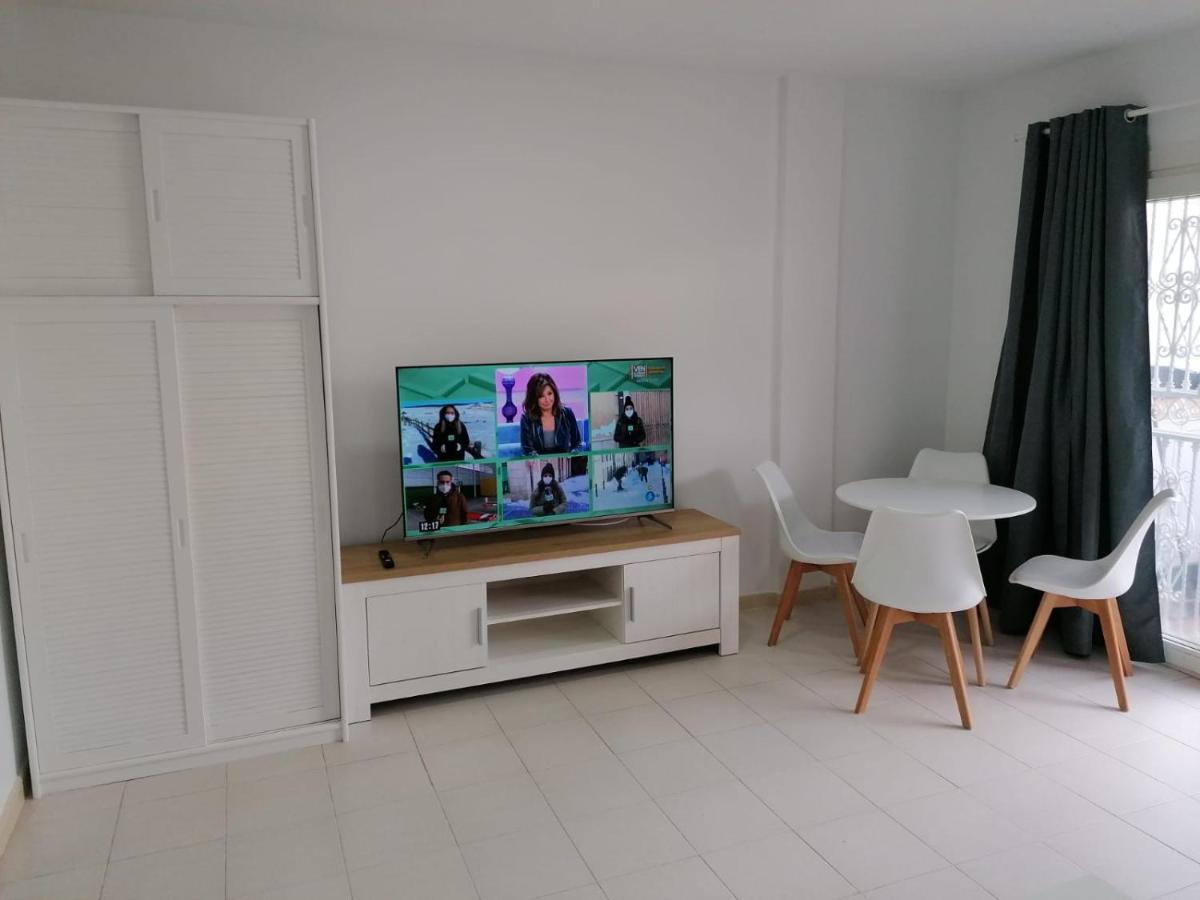 Avenida Deluxe Канделария Екстериор снимка
