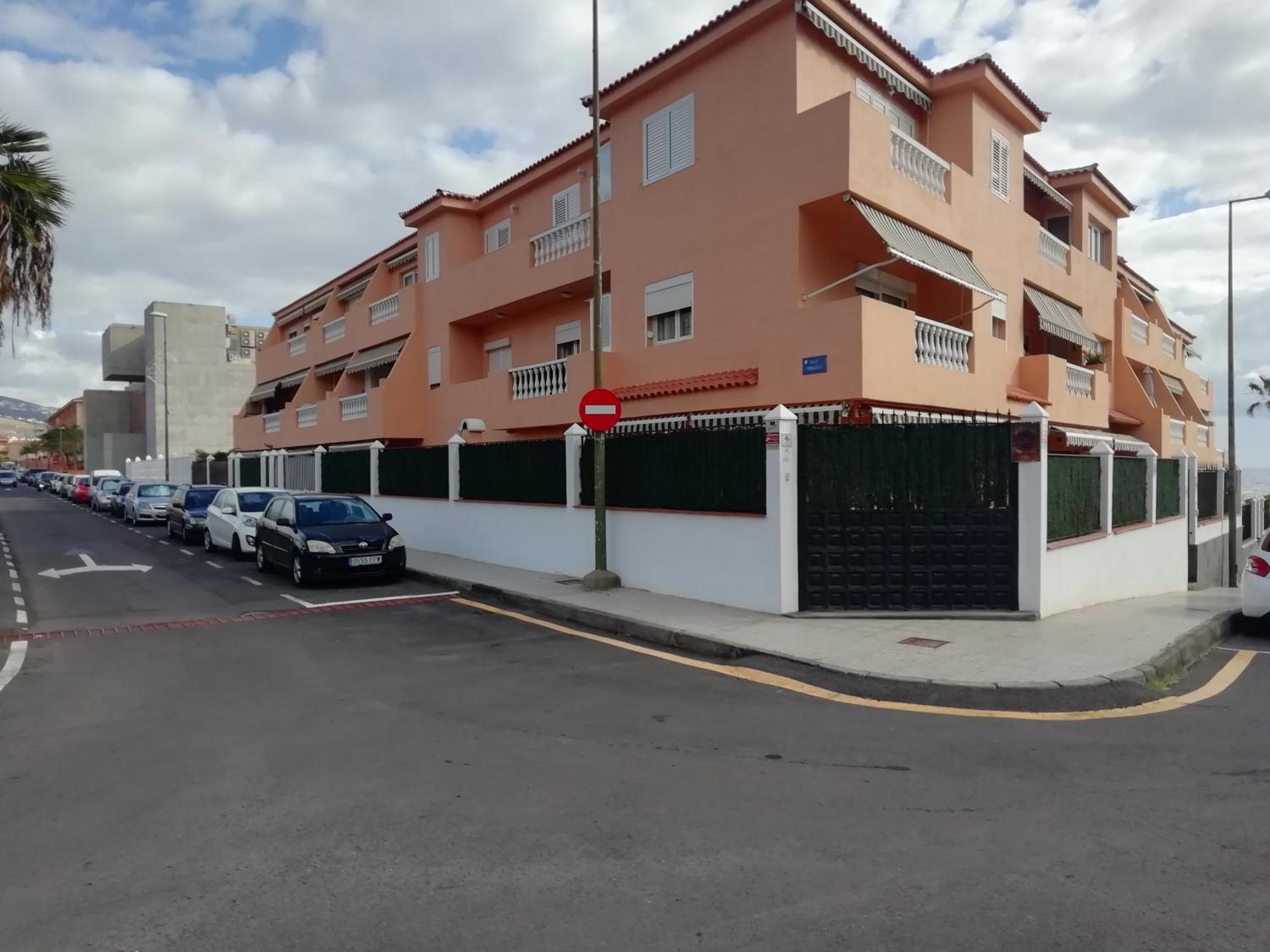 Avenida Deluxe Канделария Екстериор снимка