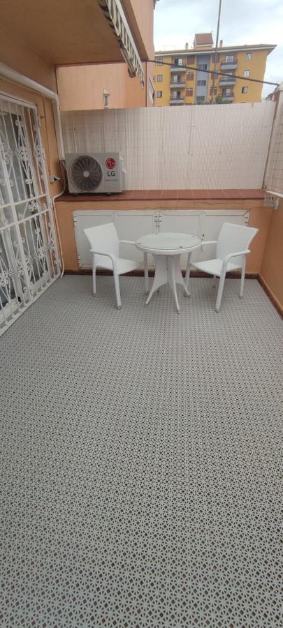 Avenida Deluxe Канделария Екстериор снимка